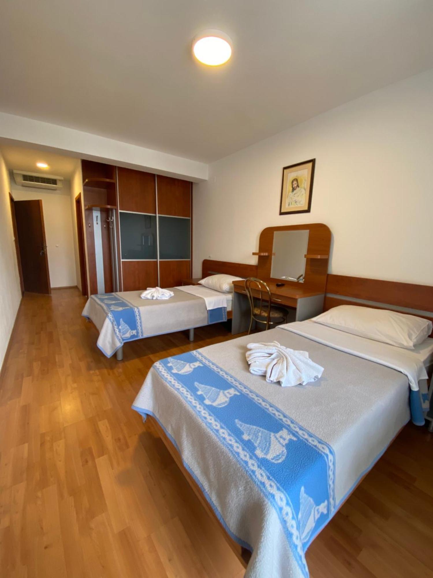 Hotel Frankoni Medjugorje Exterior photo